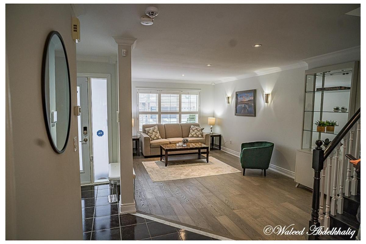 Sunroom House - 4 Bedrooms Μισισάουγκα Εξωτερικό φωτογραφία