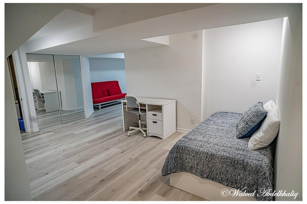 Sunroom House - 4 Bedrooms Μισισάουγκα Εξωτερικό φωτογραφία